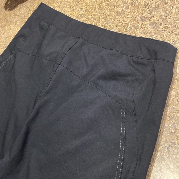 Pearl Izumi Men’s Cycling Shorts Medium Black With Some Stains - Picture 12 of 17